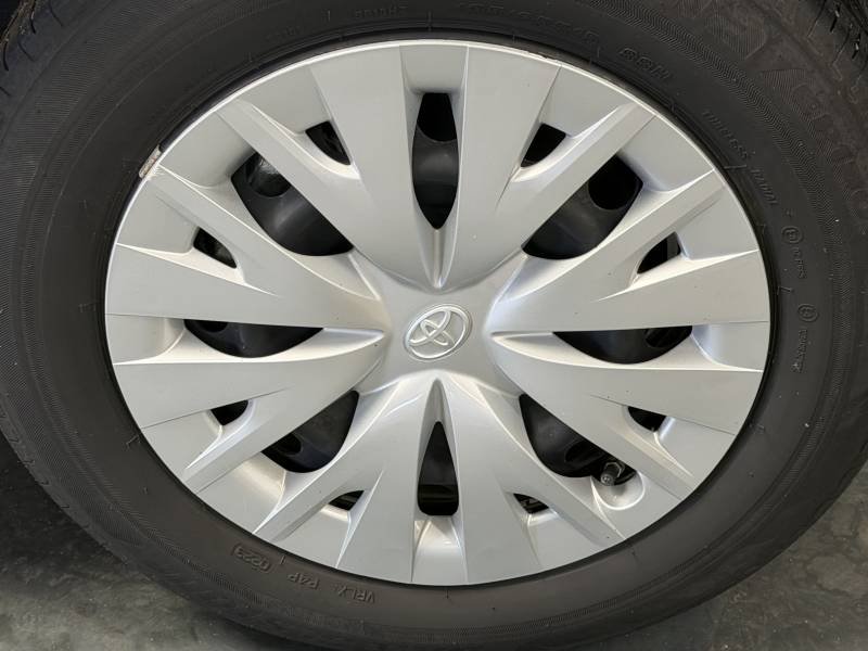 Toyota Yaris - Photo 10