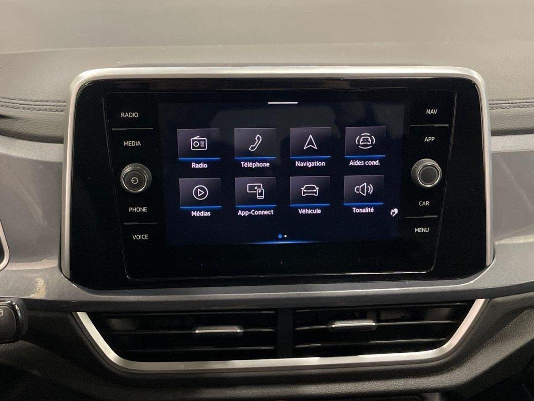 Volkswagen T-Roc - Photo 16