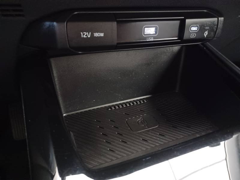 Kia Niro - Photo 26