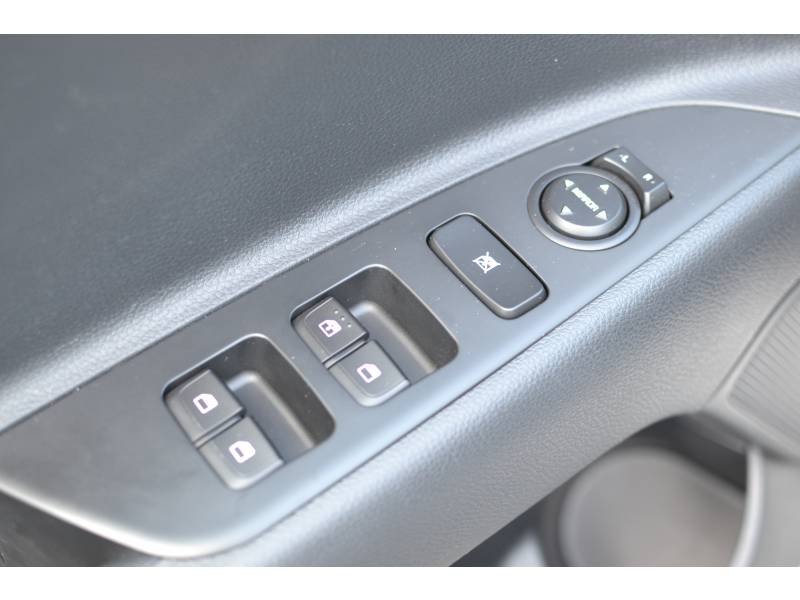 Kia Stonic - Photo 20