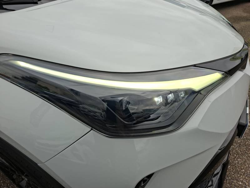 Toyota C-HR - Photo 16