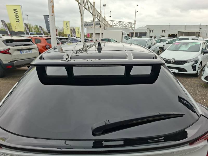 Toyota C-HR - Photo 24