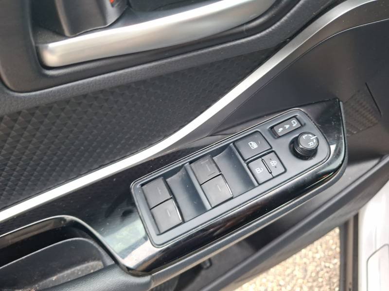 Toyota C-HR - Photo 26