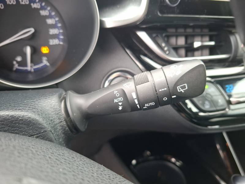 Toyota C-HR - Photo 34