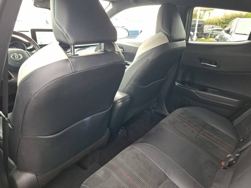 Toyota C-HR - Photo 38