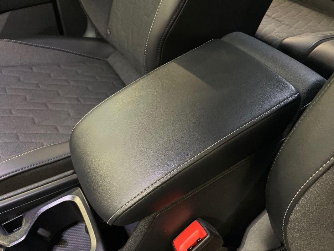 Volkswagen Tiguan - Photo 12