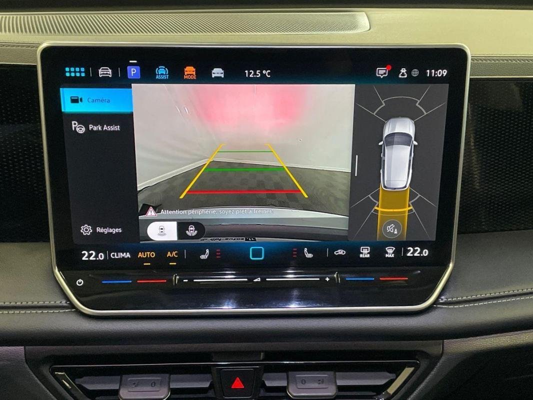 Volkswagen Tiguan - Photo 18