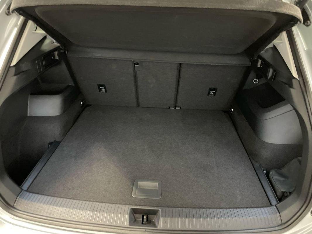 Volkswagen Tiguan - Photo 31