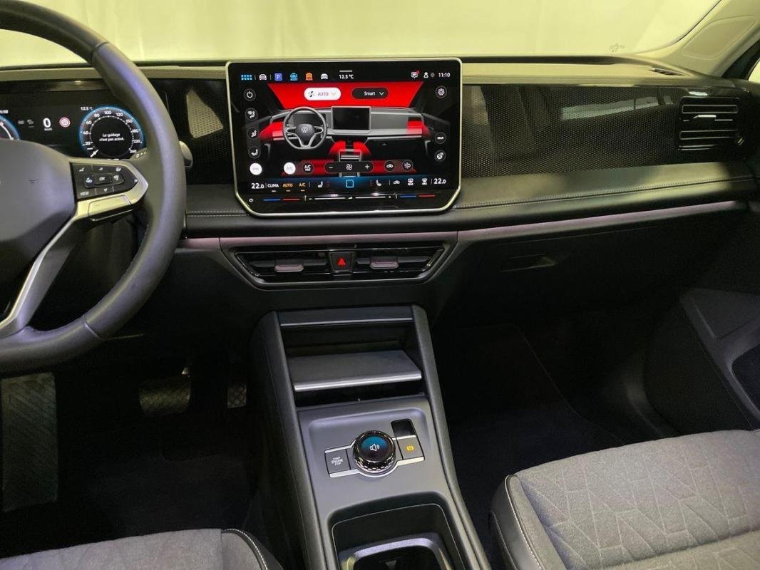 Volkswagen Tiguan - Photo 10