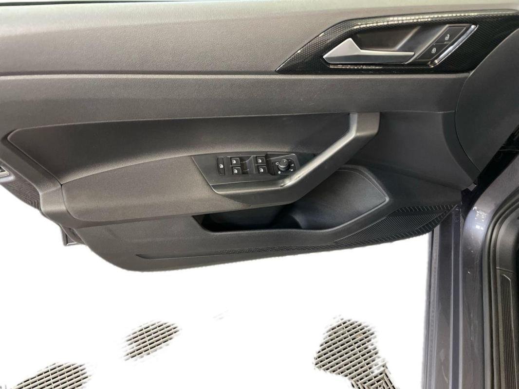 Volkswagen Polo - Photo 15