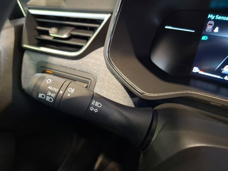 Renault Clio - Photo 16