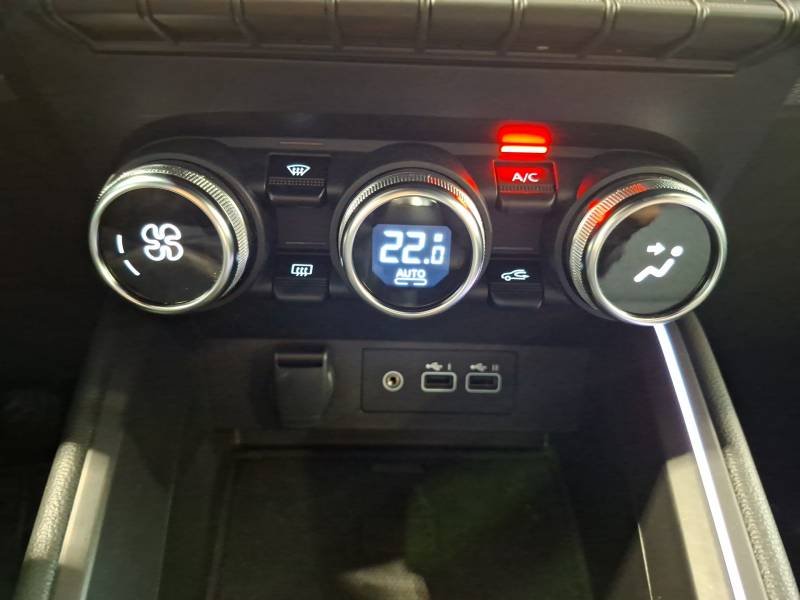 Renault Clio - Photo 28