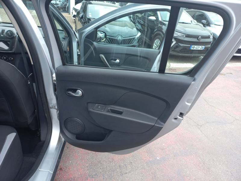 Dacia Sandero - Photo 16