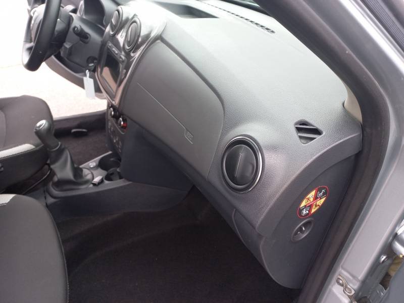Dacia Sandero - Photo 23