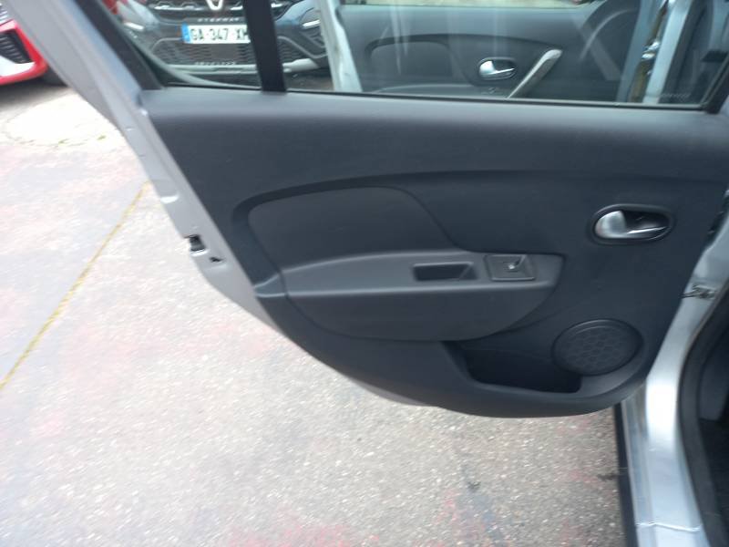 Dacia Sandero - Photo 28