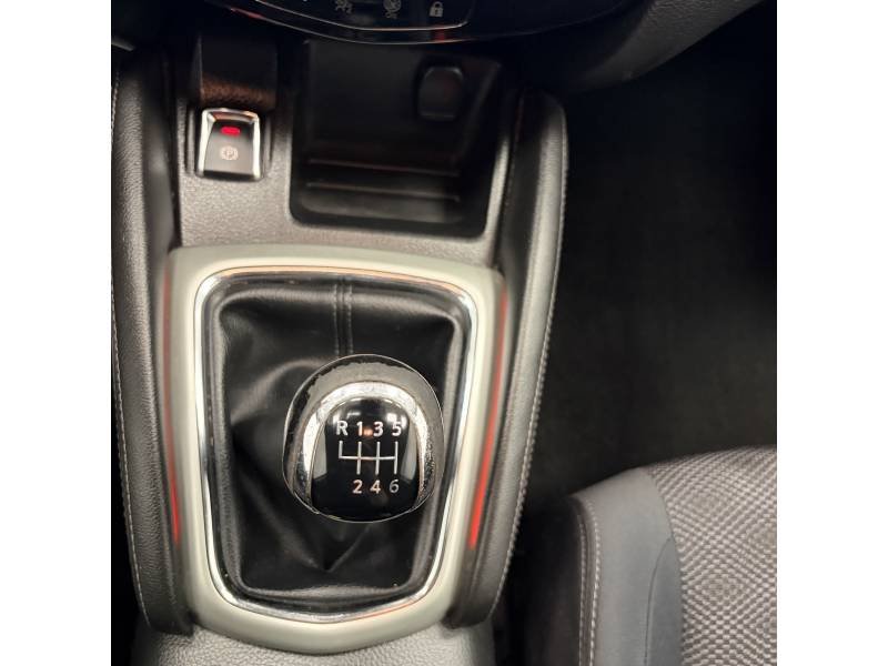 Nissan Qashqai - Photo 24
