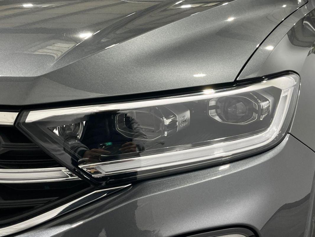 Volkswagen T-Roc - Photo 26
