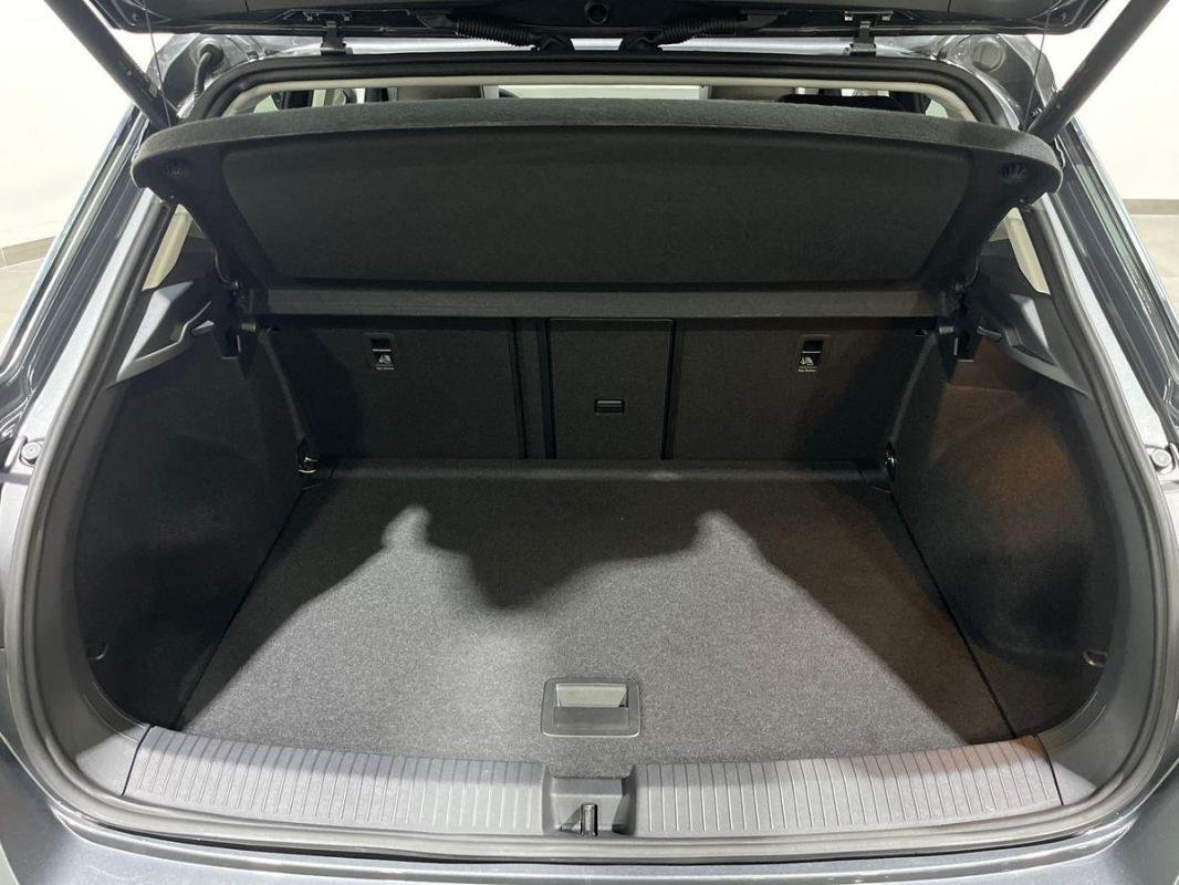Volkswagen T-Roc - Photo 31