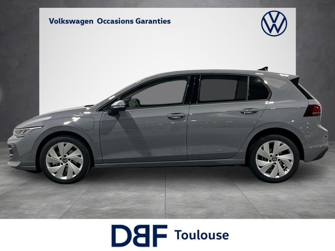 Volkswagen Golf - Photo 2