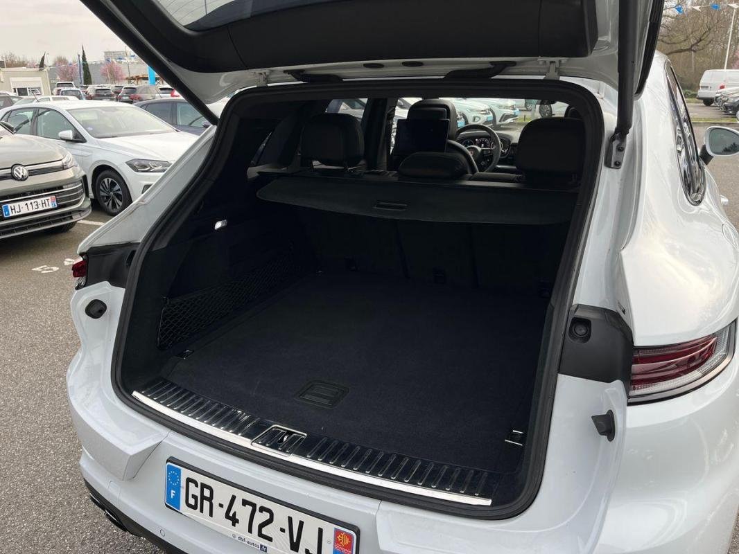 Porsche Cayenne - Photo 32