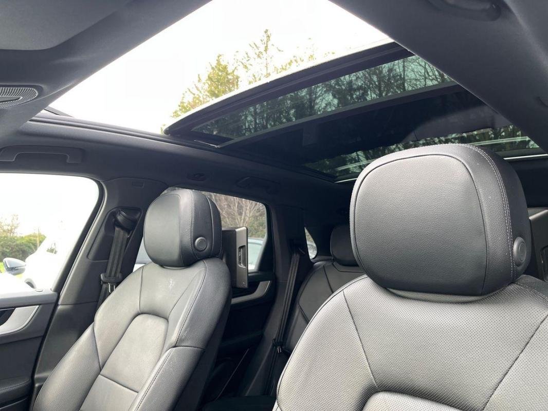 Porsche Cayenne - Photo 35