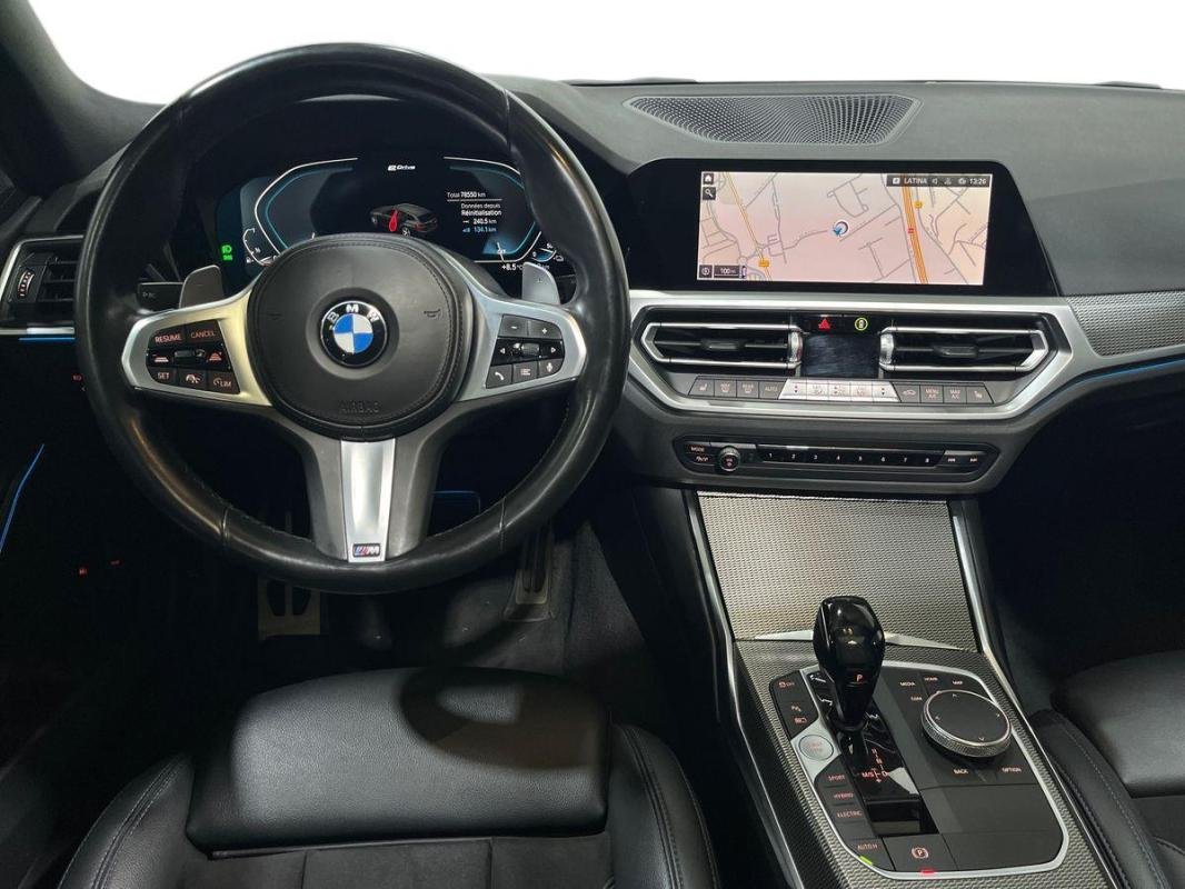 BMW Série 3 - Photo 24
