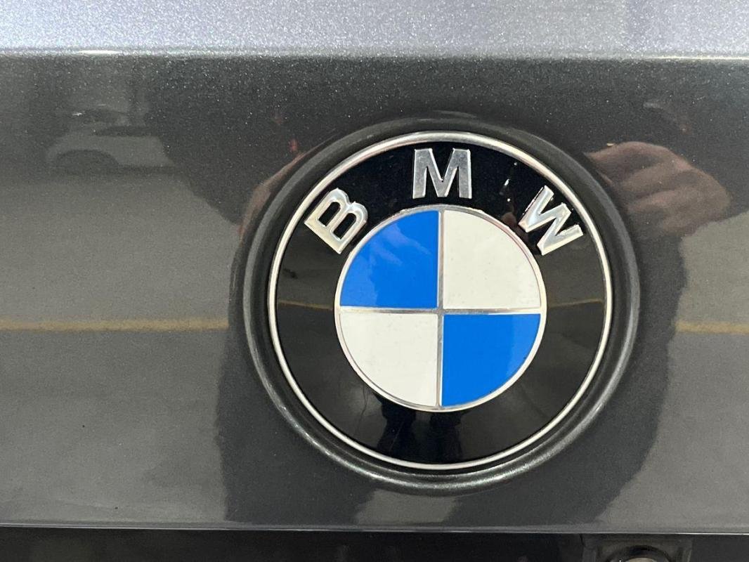 BMW Série 3 - Photo 27