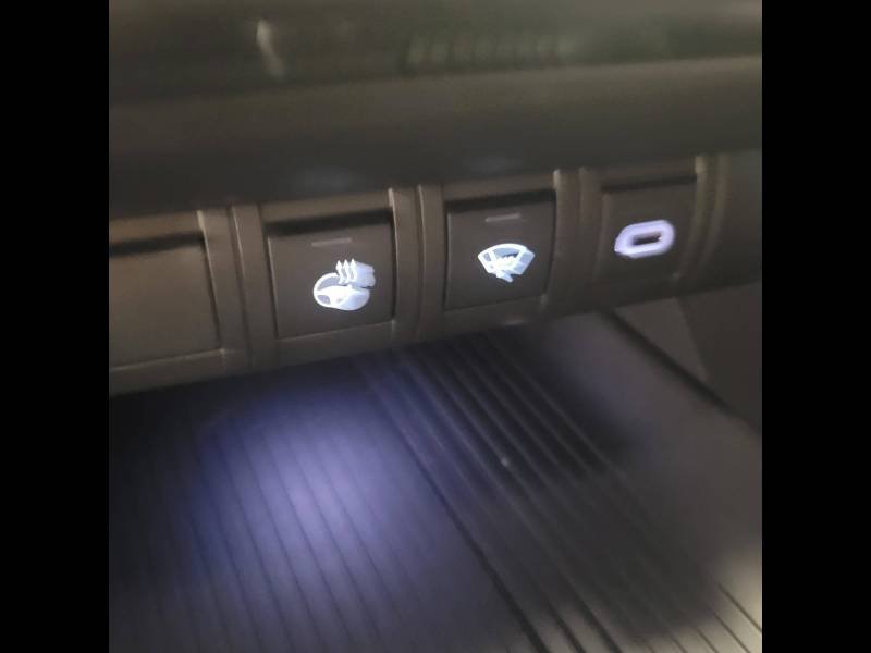 Toyota C-HR - Photo 23