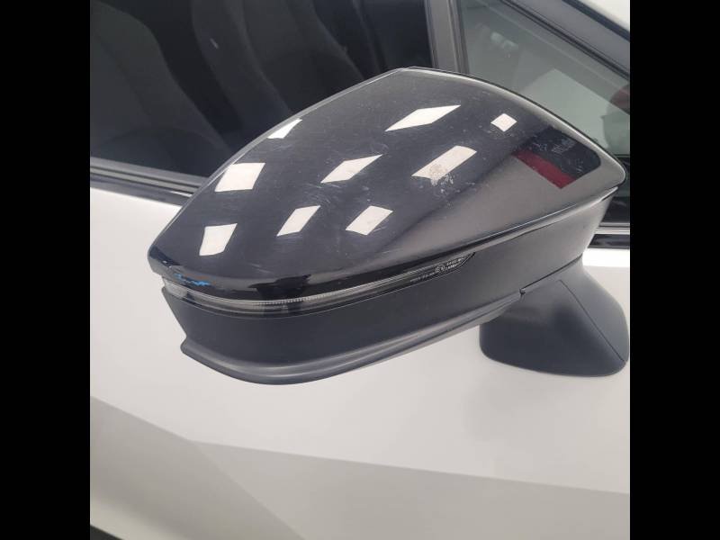 Toyota C-HR - Photo 28