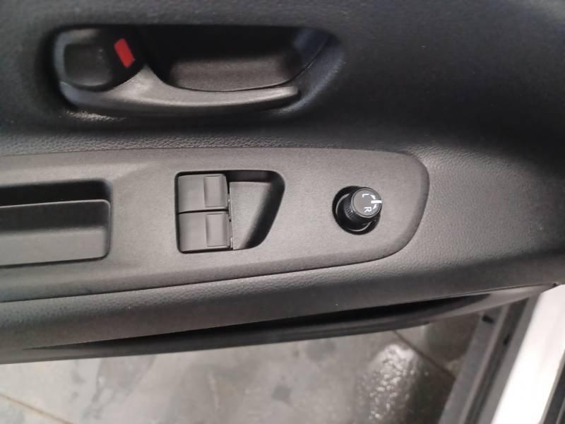 Toyota aygo x - Photo 14