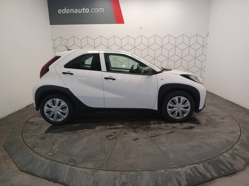 Toyota aygo x - Photo 6
