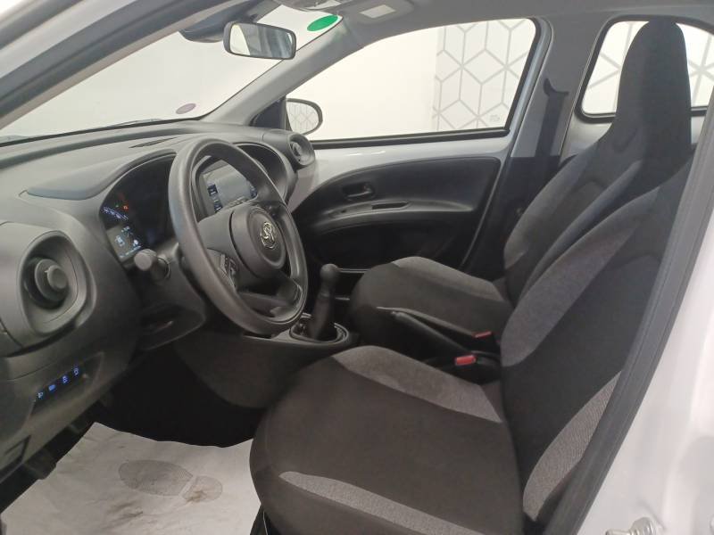 Toyota aygo x - Photo 10