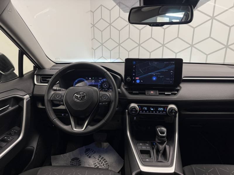 Toyota RAV4 - Photo 11