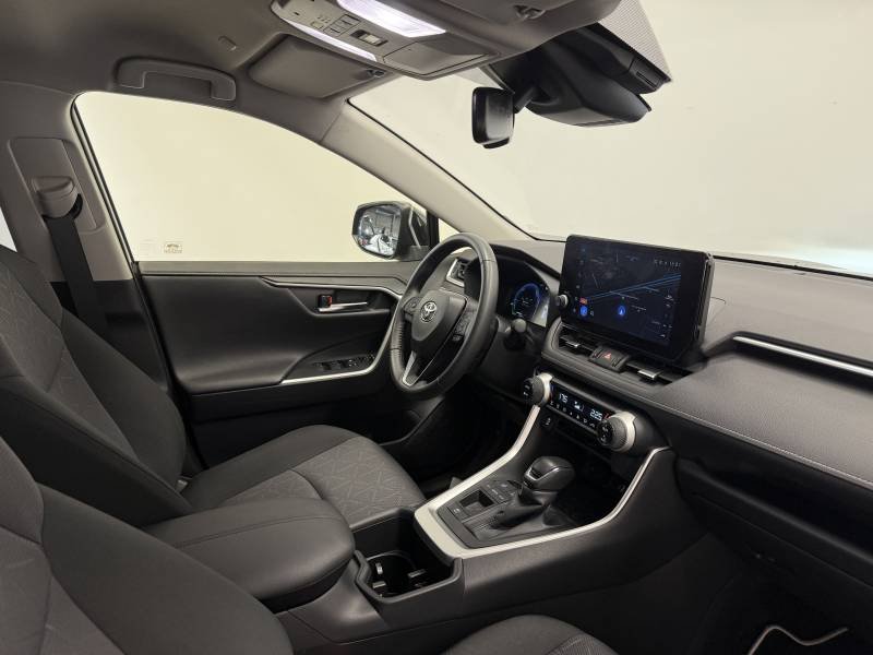 Toyota RAV4 - Photo 12