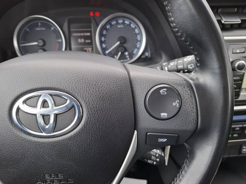 Toyota Auris - Photo 13