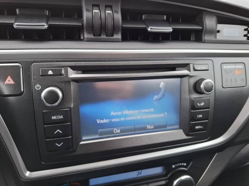 Toyota Auris - Photo 20
