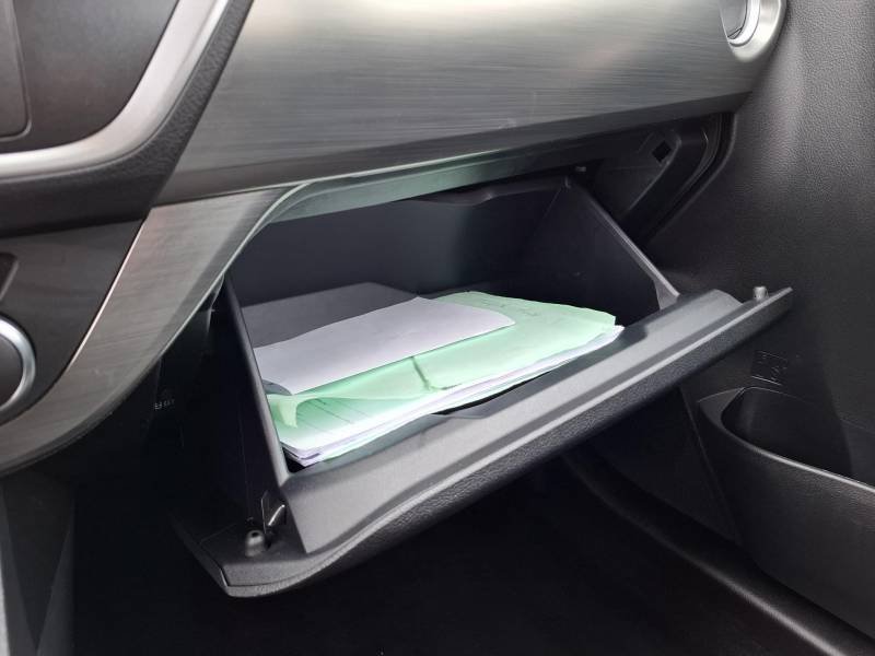 Toyota Auris - Photo 27