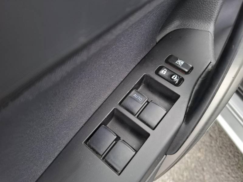 Toyota Auris - Photo 32