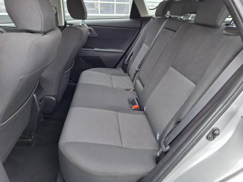 Toyota Auris - Photo 34