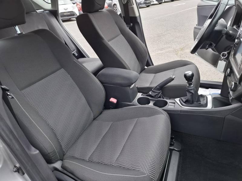 Toyota Auris - Photo 35