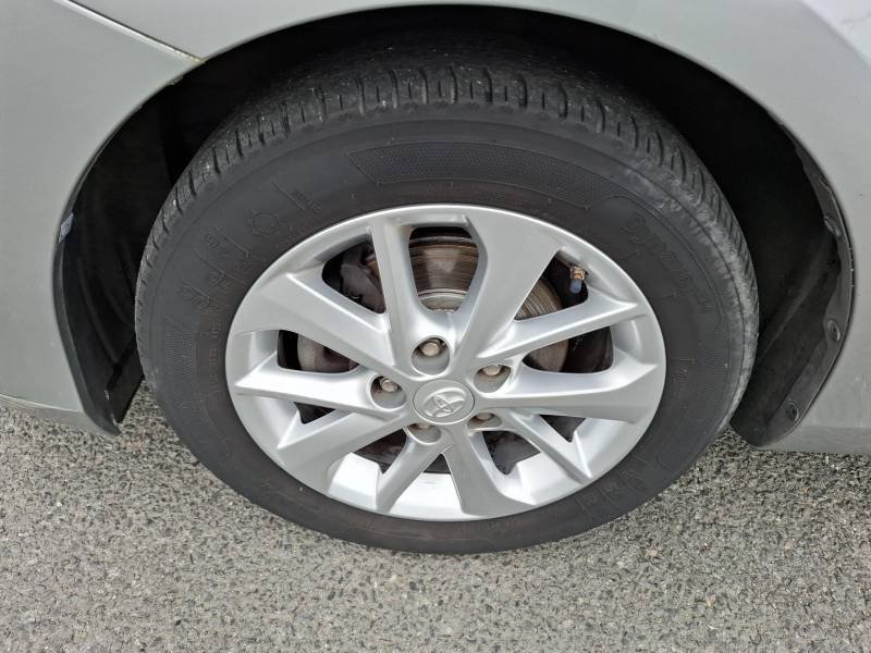 Toyota Auris - Photo 8