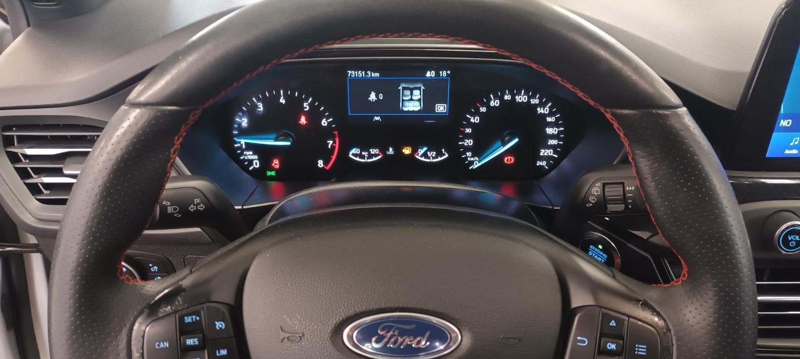 Ford Focus - Photo 16