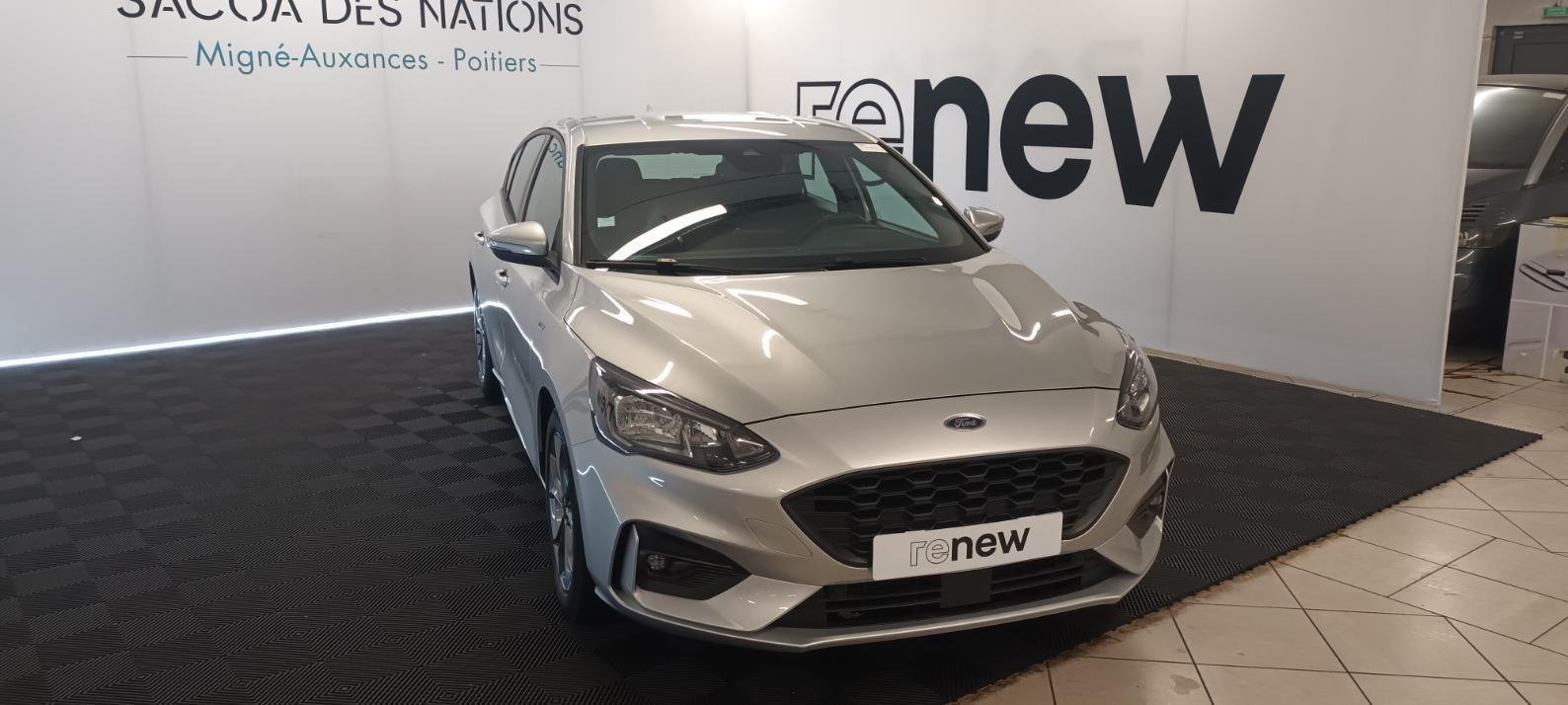 Ford Focus - Photo 4