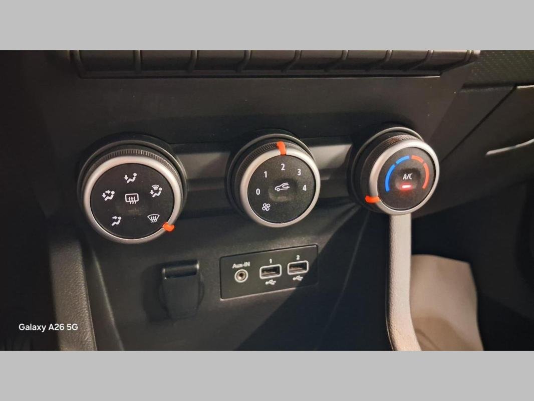 Renault Clio - Photo 12