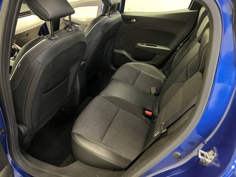 Renault Clio - Photo 18