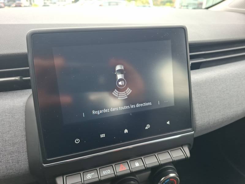 Renault Clio - Photo 19