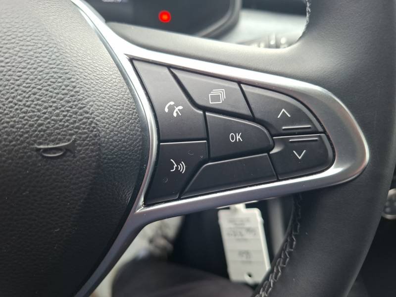 Renault Clio - Photo 24