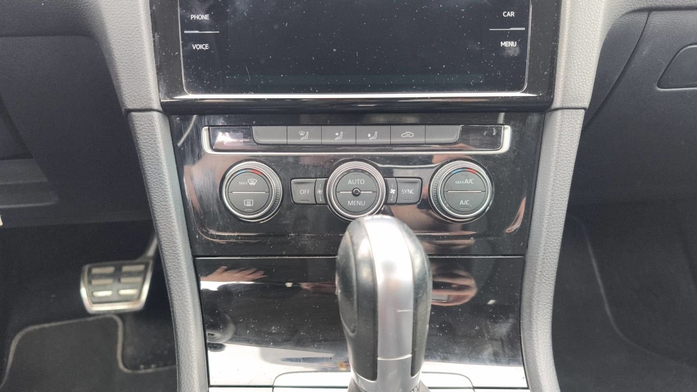 Volkswagen Golf - Photo 13