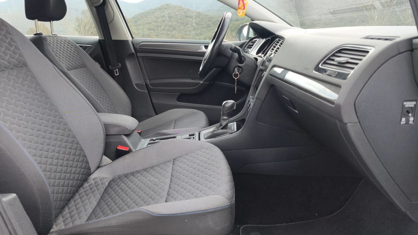 Volkswagen Golf - Photo 27