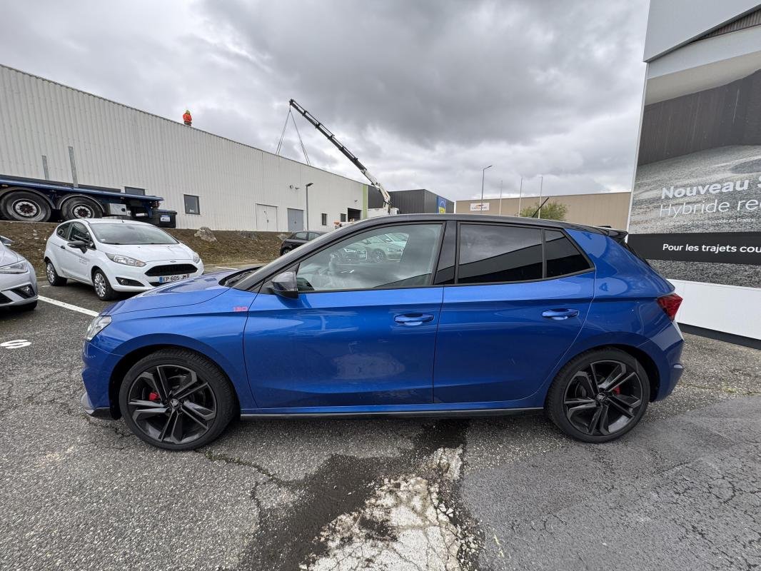 Skoda Fabia - Photo 2